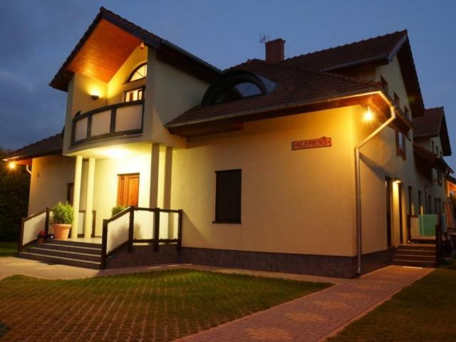 Dom Goscinny Klemens Dębki Exteriör bild